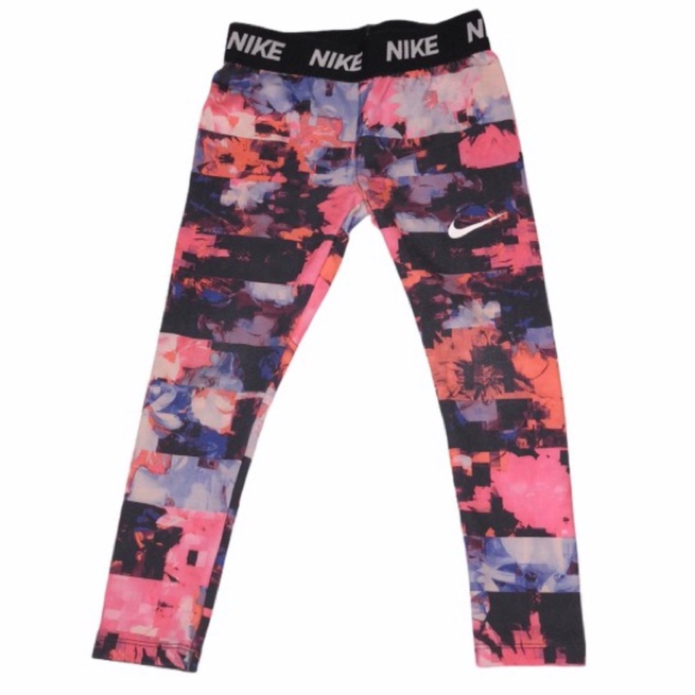 Nike girls active wear